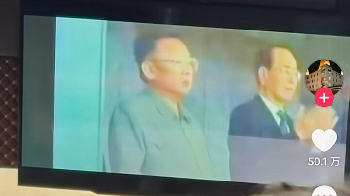 كنتُ أظن أن الموسيقى التصويرية كانت أصلاً من فيديو السيارة، ما شكل هذا!