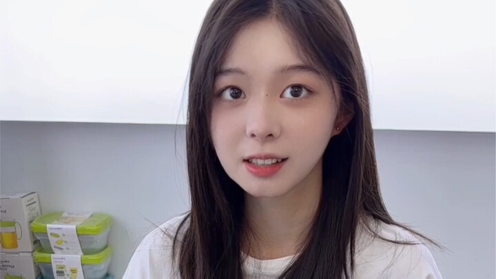 Do cậu hai tôi giới thiệu, hôm nay tôi nhất định phải đi.