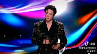 The Screaming Male Actor Award * Liu Yuning 刘宇宁