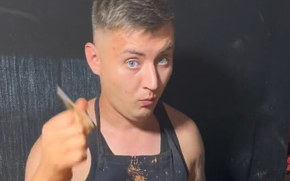 This pottery video shocked me three times: “Wait, that’s the lid…” “Wait, it’s already done…?” “Wait