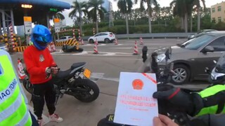 A motorcycle worth over 400,000!