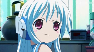 The boy accidentally picked up a robot, but she was almost scrapped, but she saved the boy's life: f