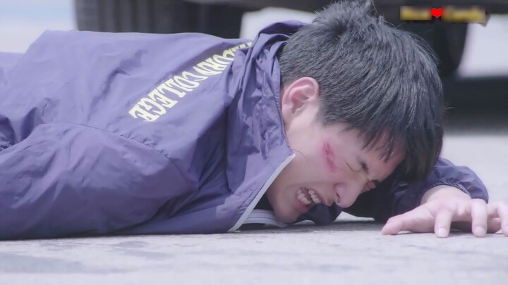 [Krist] Impressive Moments During The Car Accidents