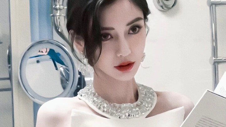 “เลิกแกล้งทำเถอะน้องสาว ความทะเยอทะยานของเธอมันเขียนไว้เต็มหน้าเธอแล้ว”