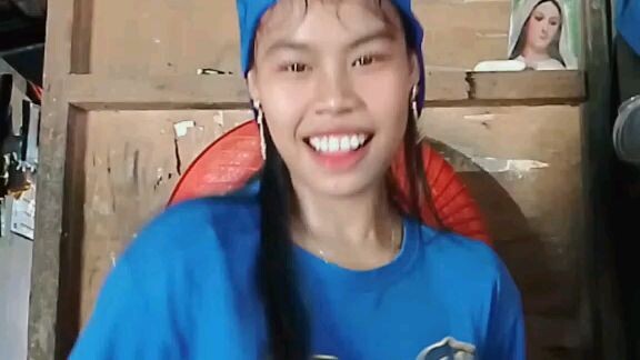 feeling magaling sumayaw c self hahaha