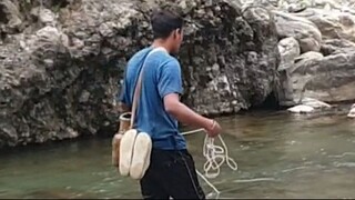 cast net fishing in Nepal | cast netting | himalayan trout fishing |