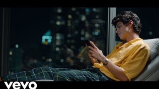 Video musik dansa resmi untuk singel hit Justin Bieber "ETA"
