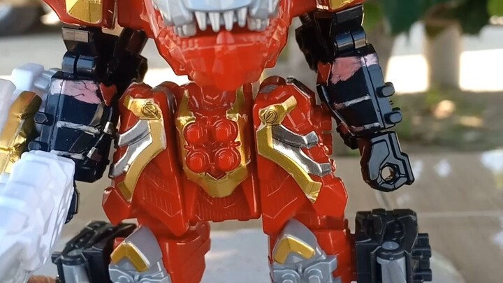 #ミニプラ 騎士竜王 シャインラプター 騎士竜戦隊リュウソウジャー