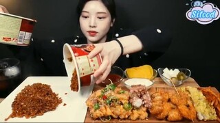 Mì Shin Ramyun, Chapagetti xào, gà rán phủ ớt, bạch tụt, khoai chiên 1 #amthuc