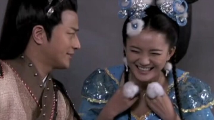 The behind-the-scenes footage of Living Buddha Jigong 3 that you haven't seen is so funny. I didn't 