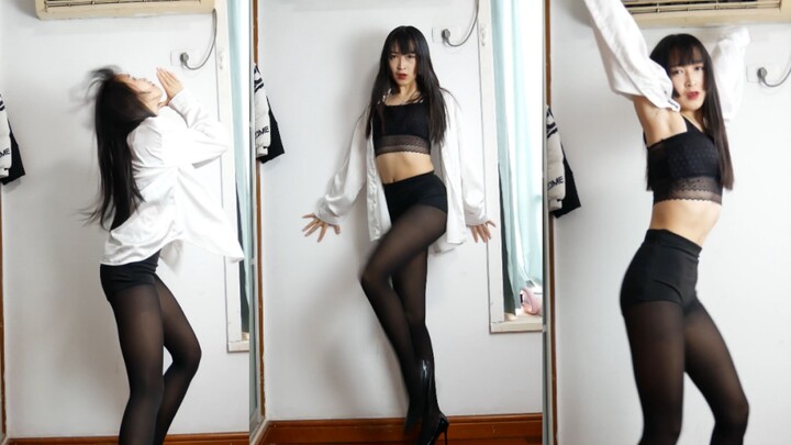 [Zhenzhen] High heels + black stockings double BUFF every second!