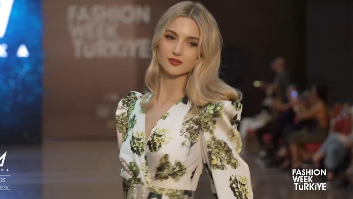 A sexy and adorable Turkish beauty strolls down the runway; Turkey’s fashion week looks pretty good 