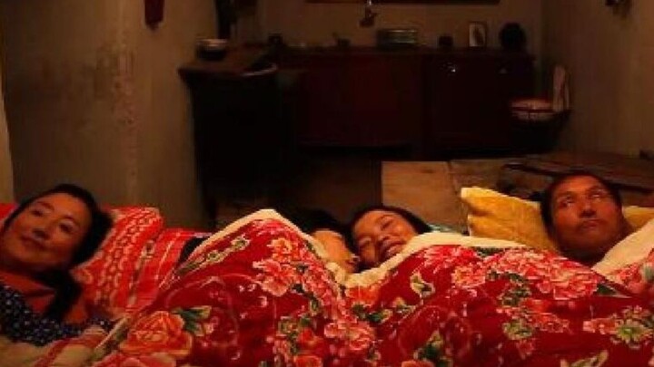 [Lao Pao] A Northwest Shanxi style ethical film, Meijie gave birth to 3 daughters, all of whom had a