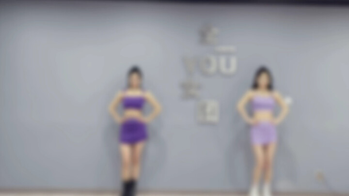 พวกเธอคือกลุ่มสาวๆ ฉันไม่เท่เลย