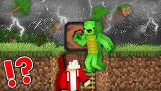 Mikey and JJ Escape in DoomsDay Bunker in Minecraft Challenge (Maizen Mazien Mizen)