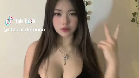 6 7 Booobbiiess