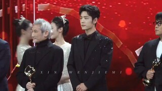 Xiao Zhan smiled when he saw the Boonie Bears doll. His smile was so sweet.