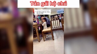 Tán gái hộ chú