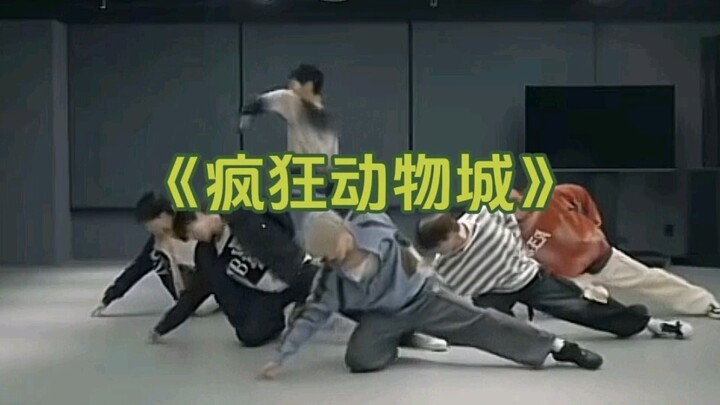 【wayv】ฉันไม่อยากจะหัวเราะ แต่ฉันก็อดไม่ได้