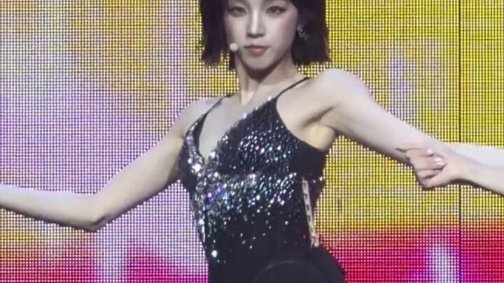 Who is this person? She’s so beautiful—how can I get in touch with her?