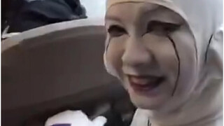 Dragon Ball Feeding Frieza di kehidupan nyata, kehidupan senior dari grup protagonis