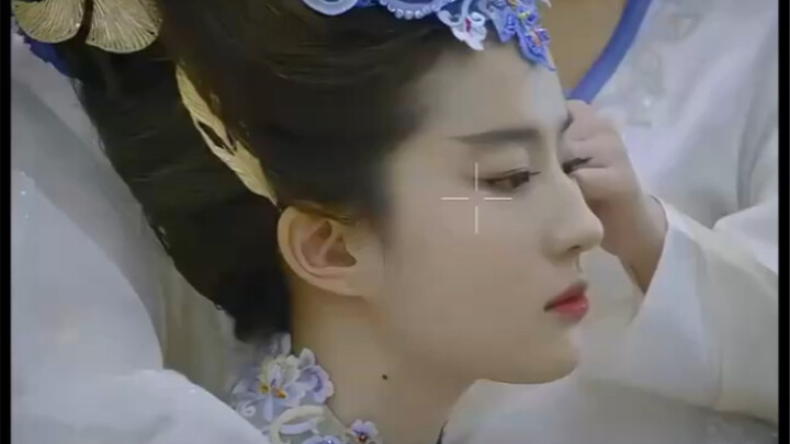 Although the movie's plot isn't great, she's definitely the fairest and most radiant—now that's what