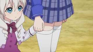 White stockings + short skirt... The male lead knows how to dress like a woman!!