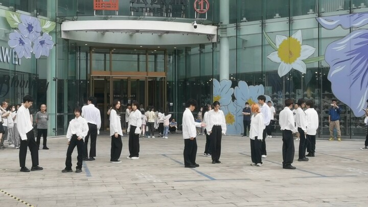 杭州随唱谁跳路演 seventeen-不想哭 谁懂 520你无辜袭击安娜了吗 每次都会有惊喜！