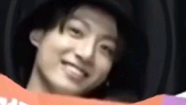 【Jin Guk Jeon】Buah yang terlalu aktif di media sosial langsung disadarkan oleh Taehyung, hahaha!