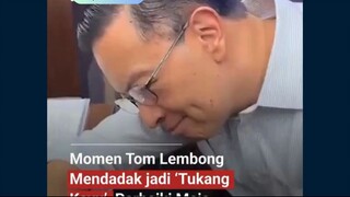 Sebuah video yang beredar di media sosial memperlihatkan mantan Menteri Perdagangan, Thomas Trikasih
