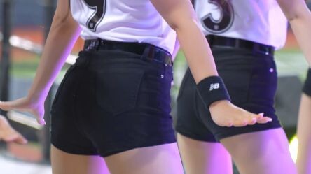 [Today’s Exclusive Beauty] My heart’s racing! KTwiz cheer squad: Kim Ga-hyun