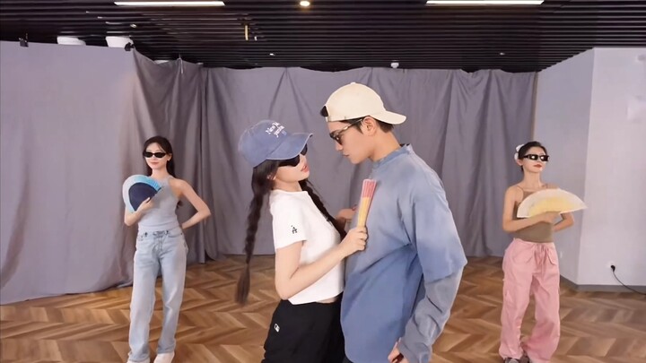 Eternal Night Star River Send Bright Moon Practice Room Mirror Version