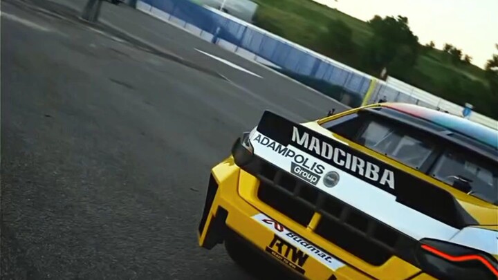 unlocking door #bmw #viralvideo