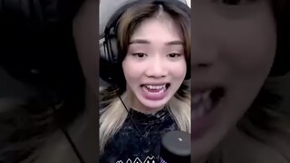 Ruby và cuộc sống của 1 con dê !