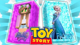 Minecraft TOYSTORE: FNAFS CHICA DOLL TURNS ELSA EVIL! w/LittleKellyandCarly