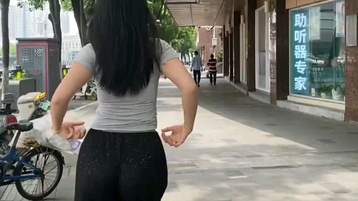 แขกรับเชิญสาวประจำวันนี้ (238)
