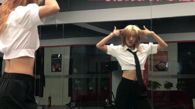 نسخة تعليمية بتأثير ميداس | تعليم مرآة | تدريس شامل لكن بدون ضمان النجاح