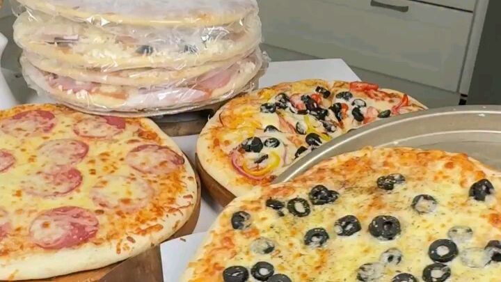 pizzas