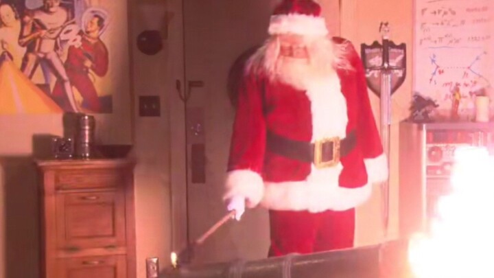 【TBBT】Sheldon, get ready to feel the wrath of Santa Claus!