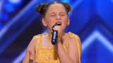 [Music]A 12-year-old Girl Sings <Dance Monkey> on America's Got Talent