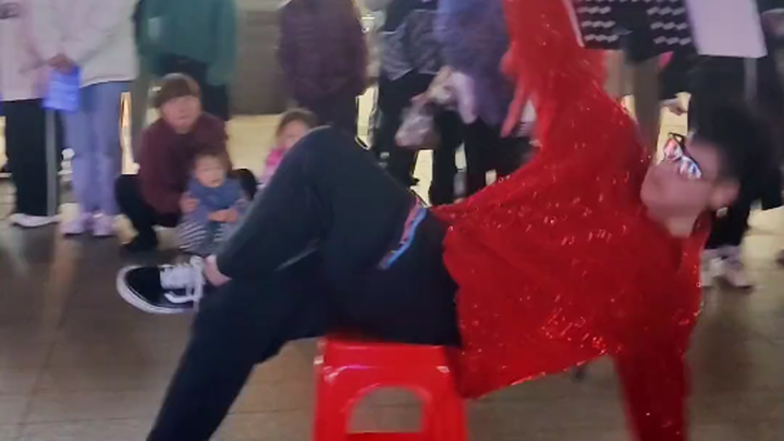 《雅  迪  电  动  车  8》豆瓣评分3.6