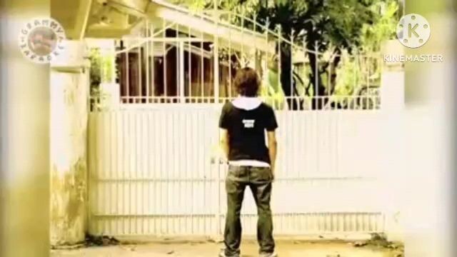 [ MV KARAOKE ] กล้าพอไหม - POTATO