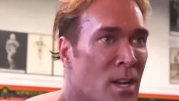 วิดีโอหายากของการล่าและผสมพันธุ์เทพเจ้ายุคแรก