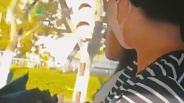 لماذا دائمًا ما يستغل بعض الناس كبر سنهم ليتصرفوا بتهور في الخارج؟