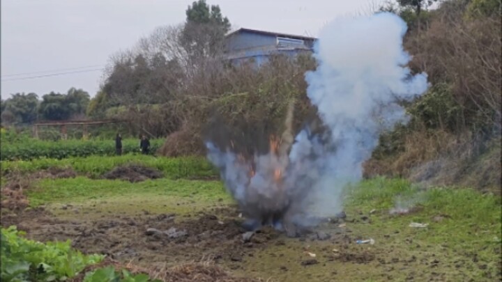 The joy of experiencing first-person mud-bombing: a quick guide to building an air-raid shelter