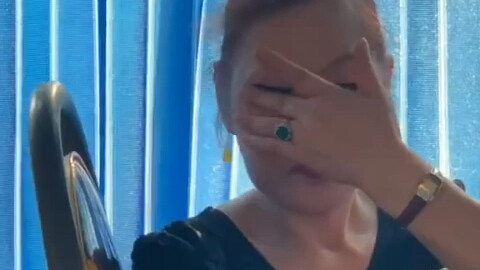 هل خرجتِ من المنزل على عجل يا عمّتي؟