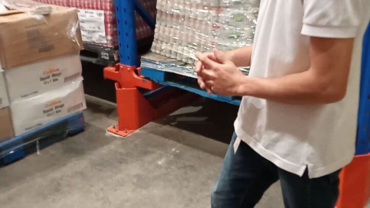 lakas ng trip..tulo laway mu kakatawa d2.