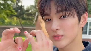 تم تحديث الحلقة الثانية من محاكاة الرسوم المتحركة CORTIS على حساب fastpapermag على إنستغرام!