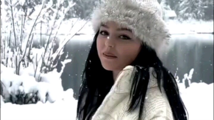18++ Snow