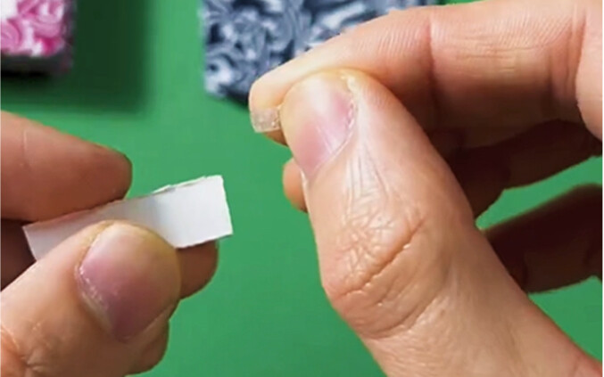 The reason why con artists always win is because they use tricks—essentially, it's cheating. As the 